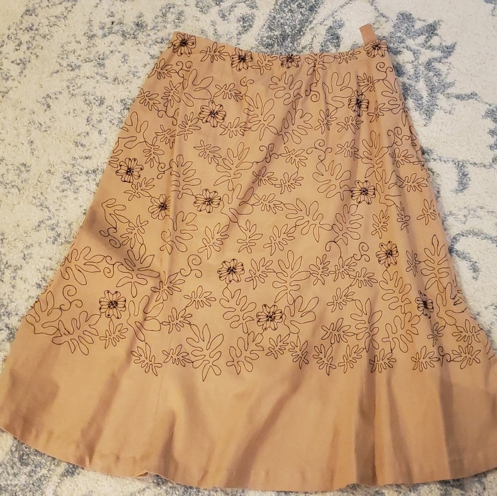 Dialogue A line skirt